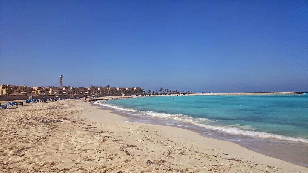 Lazorde Beachfront Experience El Alamein Bagian luar foto